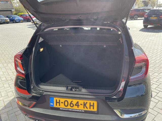 Renault CAPTUR 1.3 TCe 130 Initiale Paris / SCHUIFKANTELDAK / BOSE AUDIO / 360 CAMERA / LEDEREN STOELEN / AUTOMAAT