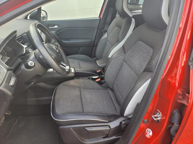 Renault CAPTUR 1.3 TCe 140 Intens | Automaat | Hoge Zit | Navigatie | Camera