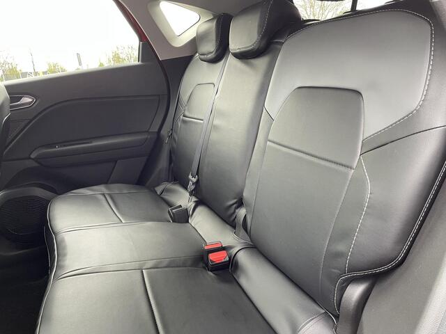 Renault CAPTUR 1.3 TCe 130 Intens / TREKHAAK / ACHTERUITRIJCAMERA / LEDEREN STOELBEKLEDING / AUTOMAAT