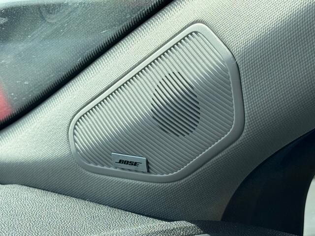 Renault CAPTUR 1.0 TCe INTENS LED/2-TONE/BOSE AUDIO/CARPLAY/NL-AUTO/1E EIG.