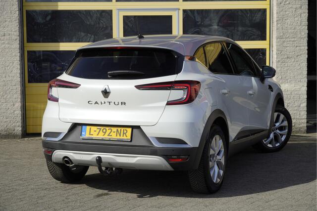 Renault CAPTUR 1.3 TCe 141PK! Automaat Intens BJ2021 Lmv 17" | Led V+A | Pdc | Keyless entry | Trekhaak | Achteruitrijcamera | App-Connect | Navi | Dashboard verlichting | Climate control | Cruise control | Extra getint glas