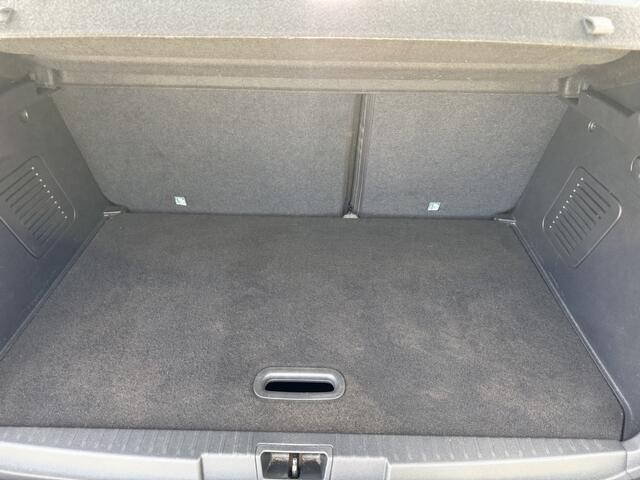 Renault CAPTUR 1.2 TCe Intens Automaat..!! Navigatie, Camera, Climate contr, etc..