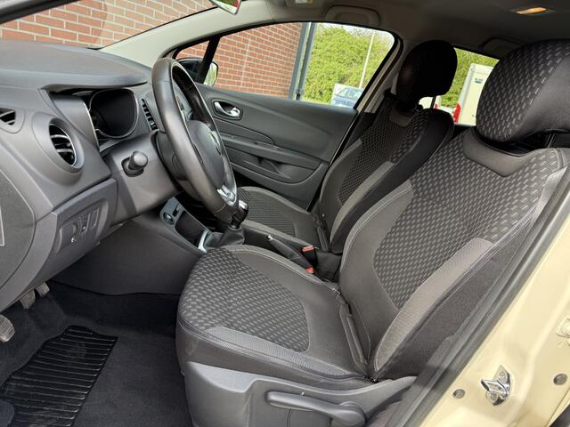 Renault CAPTUR 0.9 TCe Intens CLIMA CRUISE CAMERA PDC TREKHAAK