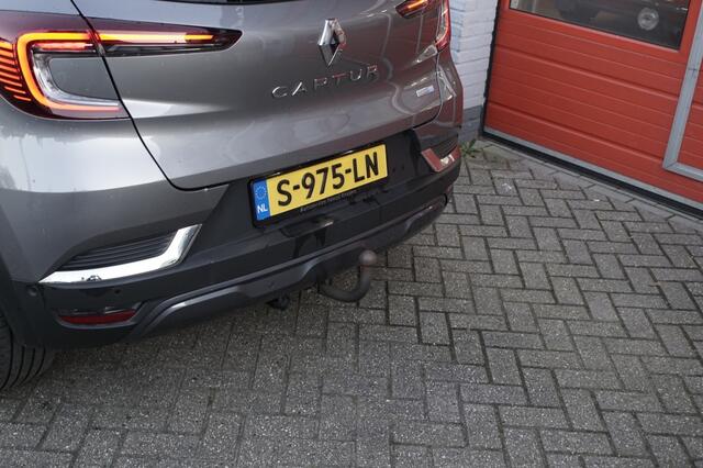 Renault CAPTUR 1.6 ET Plug-in hybrid 160 Initiale Paris