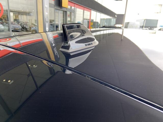 Renault CAPTUR 1.0 TCe 90 techno / NAVI / PDC + CAMERA / CLIMATE CONTROL /