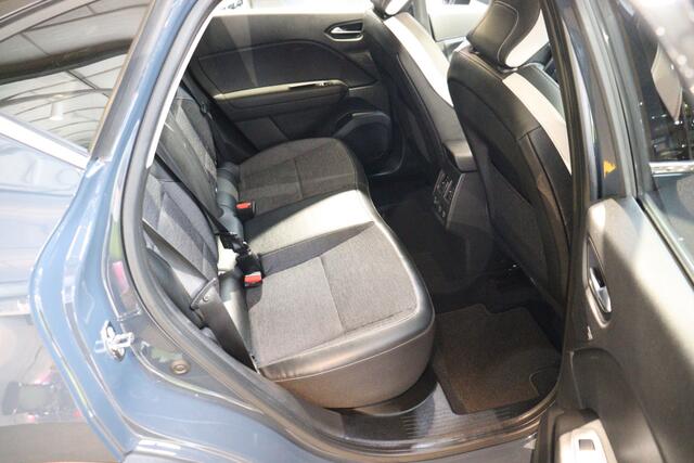 Renault CAPTUR MHEV 140pk EDC Automaat Intens