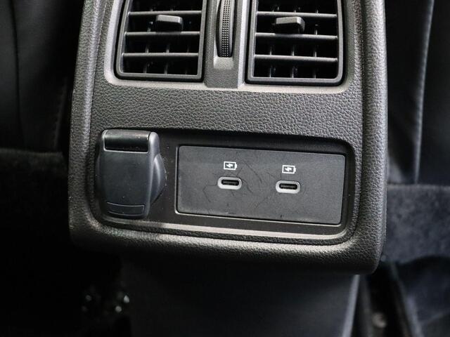 Renault CAPTUR 1.6 E-Tech full hybrid 145 techno | Navigatie | Achteruitrijcamera | Parkeersensoren voor en achter | Climate control |