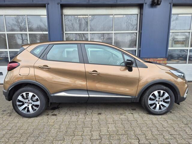 Renault CAPTUR 1.2 TCE, Stoelverwarming, Navi, Cruise controle, ALL IN prijs!