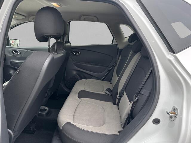 Renault CAPTUR 0.9 TCe Expression ECC / PDC ACHTER / TREKHAAK / CRUISE