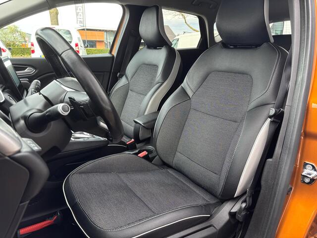 Renault CAPTUR 1.3 TCe 130 Intens | Sfeerverlichting | Automaat | Parkeer camera | Keyless