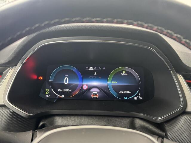 Renault CAPTUR 1.6 E-Tech Hybrid 145 R.S. Line | Stoelverwarming | Achteruitrijcamera | Navigatie | Climate Control |