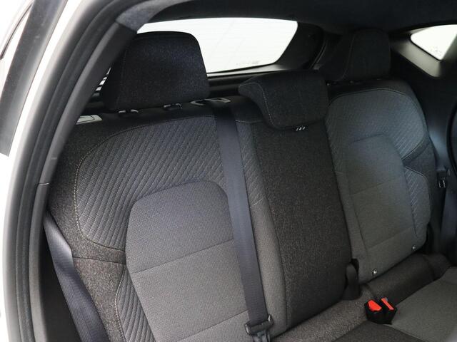 Renault CAPTUR 1.6 E-Tech full hybrid 145 techno | Achteruitrijcamera | Adaptieve cruise control | Navigatie | Climate control |