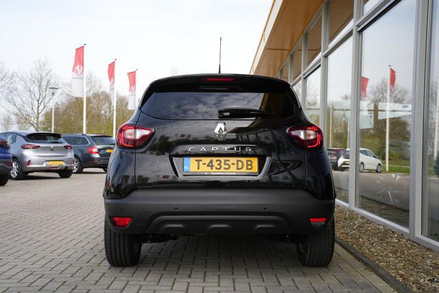 Renault CAPTUR 0.9 TCe Limited | Navigatei | Apple Carplay/Android | Parkeersensor