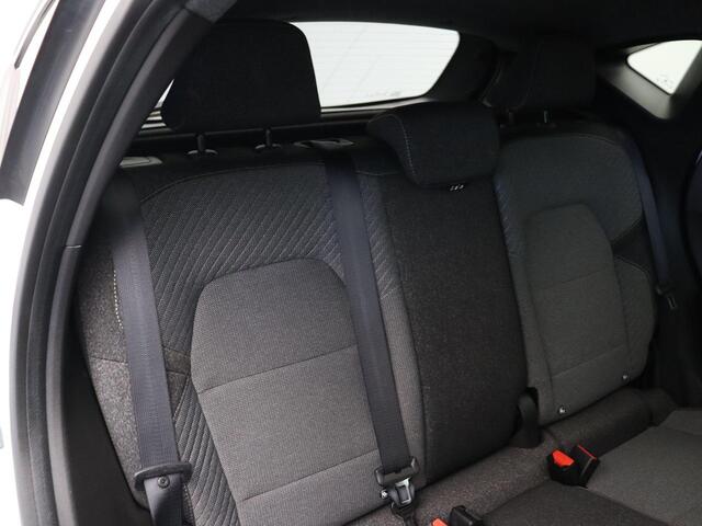 Renault CAPTUR 1.6 E-Tech full hybrid 145 techno | LED | Keyless | Achteruitrij camera | Clima | Adaptieve Cruise Control|