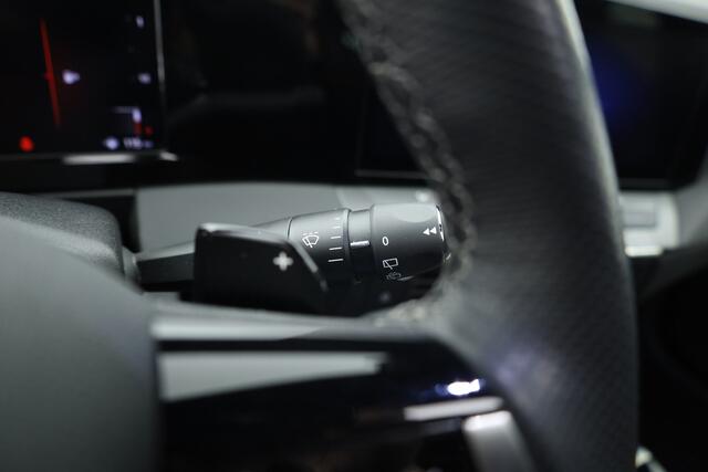 Renault CAPTUR 1.3 TCe 130 PK Intens - Aut. | Dig. Cockpit | Stoelverw. | Bose | Cruise | Camera+PDC | Nav+App.Connect | Led | 18'' | Rijmodus | V