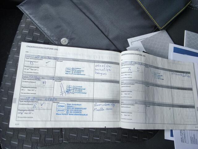 Renault CAPTUR 1.2 TCe Intens Navigatie en Automaat