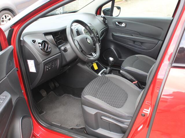 Renault CAPTUR 0.9 TCe Intens | PARKEER ASSISTENT |