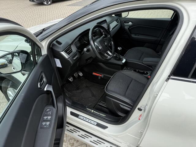 Renault CAPTUR 1.0 TCe Intens - NAVI - TREKHAAK - ZEER COMPLEET!!