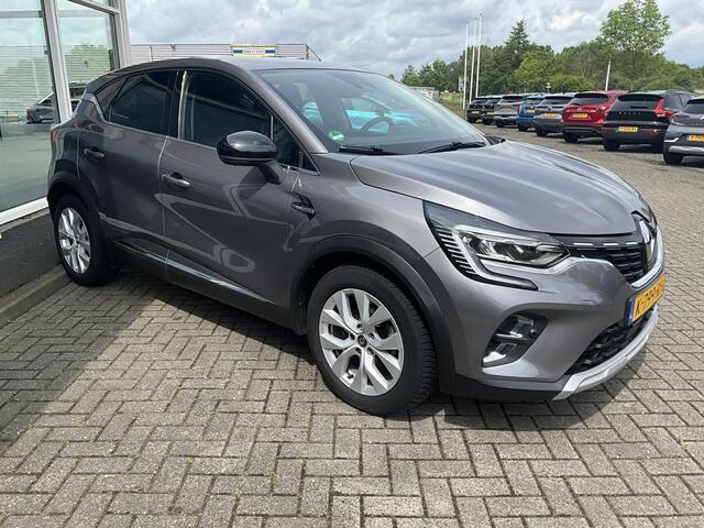 Renault CAPTUR 1.3 TCe 140 Intens Camera | Bose