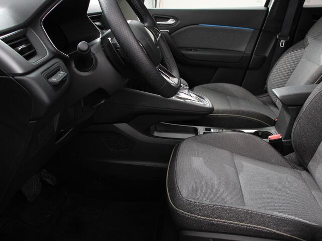 Renault CAPTUR 1.3 TCe Techno 160pk automaat | DEMO ! | Climate control Adaptieve cruise control Camera Parkeersensoren LED Verwarmde voorstoelen Stuurverwarming Navigatie Apple Carplay/ Android Auto Keyless