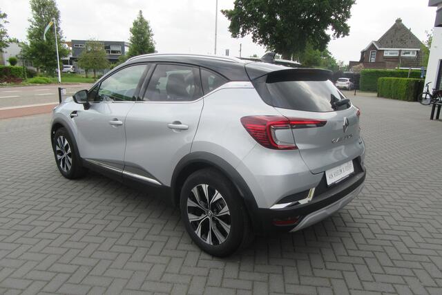 Renault CAPTUR 1.6 E-Tech Full Hybrid 145 Techno, Navigatie, Camera