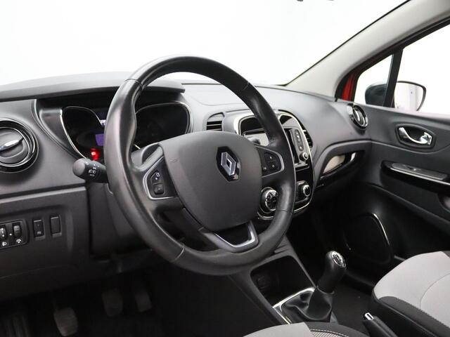 Renault CAPTUR TCe Dynamique 90pk Camera | Cruise | Navi | Parkeersens. achter | Trekhaak