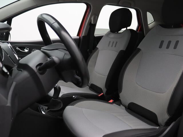 Renault CAPTUR TCe Dynamique 90pk Camera | Cruise | Navi | Parkeersens. achter | Trekhaak