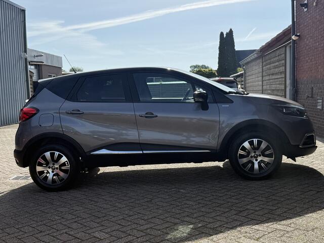 Renault CAPTUR 0.9 TCe Limited | NAVI | TREKHAAK | CRUISE | HOGE INSTAP/ZIT |