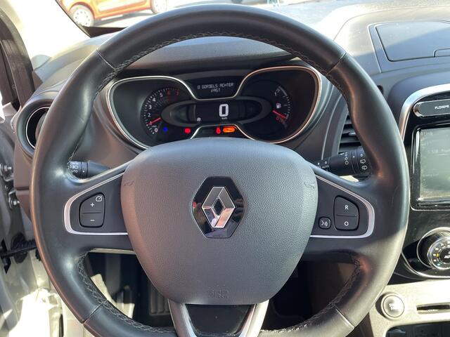 Renault CAPTUR 0.9 TCe Intens / DODEHOEKSENSOREN / ACHTERUITRIJCAMERA / CRUISE CONTROL / AIRCO