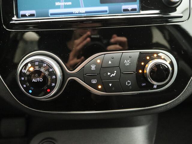 Renault CAPTUR TCe 150 EDC Automaat Intens | Easy Life Pack = Parkeersensoren rondom met achteruitrijcamera en semi-automatisch inparkeren | R-Link navigatie | Climate control | 17" Lichtmetalen velgen | Allseasonbanden |