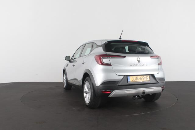 Renault CAPTUR 1.0 TCe 90 equilibre > Trekhaak/stoelverwarming/Navigatie via (Apple CarPlay / Android Auto)
