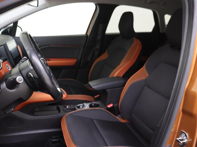Renault CAPTUR 1.3 TCe 140 Intens | Pack parking | Pack winter | Apple Carplay/Android | lederen/stof bekleding | LED koplampen | lichtmetalen velgen 18" | Afn. Trekhaak