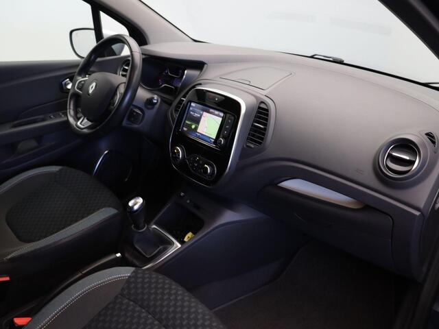 Renault CAPTUR 90pk TCe Intens | Trekhaak | Parkeersensoren rondom | Achteruitrijcamera | Climate control |