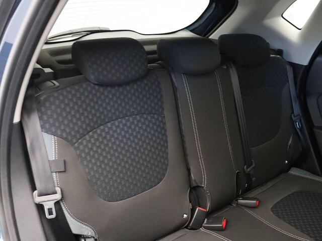 Renault CAPTUR 90pk TCe Intens | Trekhaak | Parkeersensoren rondom | Achteruitrijcamera | Climate control |