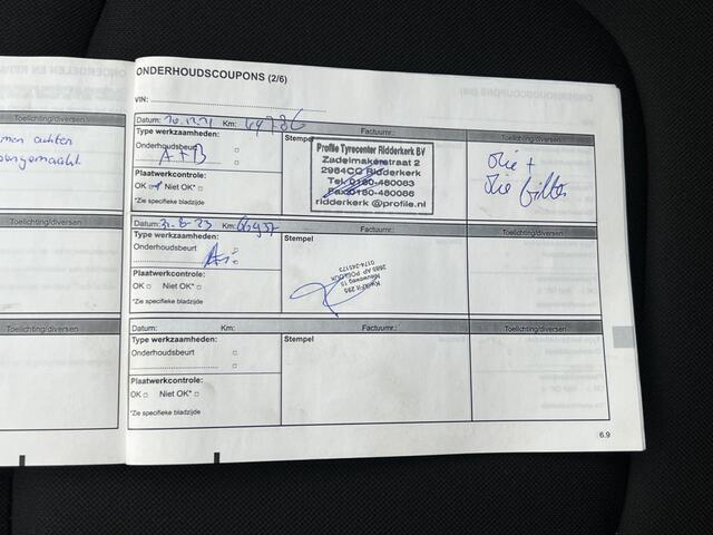 Renault CAPTUR 0.9 TCe / Trekhaak / Parkeersenoren. Achter / Keyless / Airco / Armsteun / LMV /