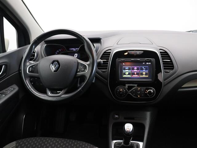 Renault CAPTUR 0.9 TCe Intens | Trekhaak | Cruise control | Lichtmetalen velgen 17'' | Climate control |