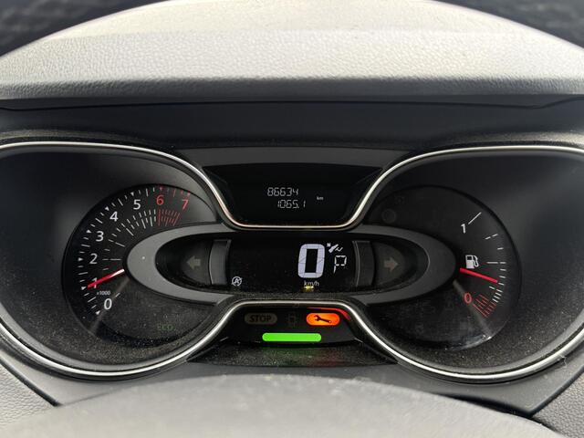 Renault CAPTUR 1.3 TCe 150 EDC Intens | Trekhaak | Navigatie | Climate Control | Cruise Control | Parkeersensoren voor, achter en achteruitrijcamera