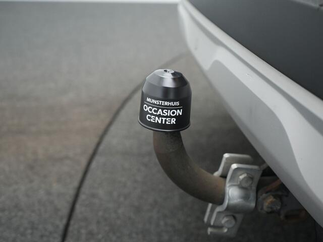 Renault CAPTUR 1.6 E-Tech Plug-in Hybrid 160 Intens - RIJKLAARPRIJS - All Seasonbanden - 360 Graden Camera - Trekhaak - Dealeronderhouden