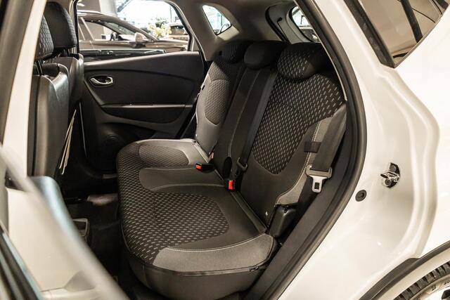 Renault CAPTUR 1.3 TCe Intens Camera | Dodehoek Detectie