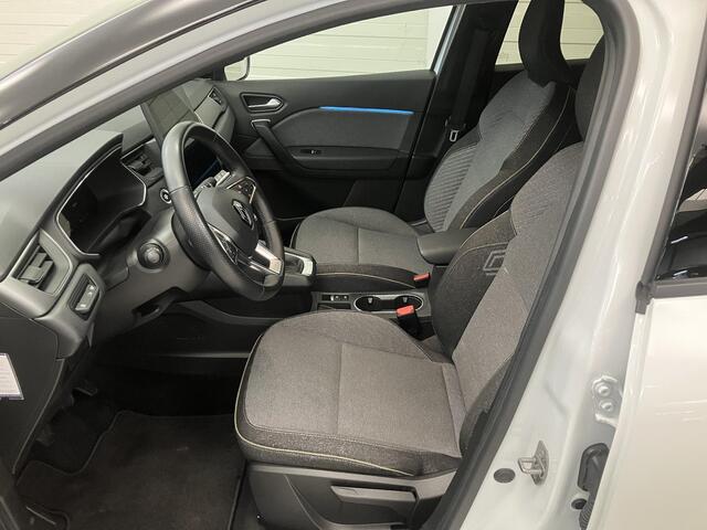 Renault CAPTUR 1.3 mild hybrid 140 techno / 1200 KG Trekgewicht / Stoel- en Stuurverwarming / Google Maps Navigatie / Camera / Climate Control / Cruise Control /