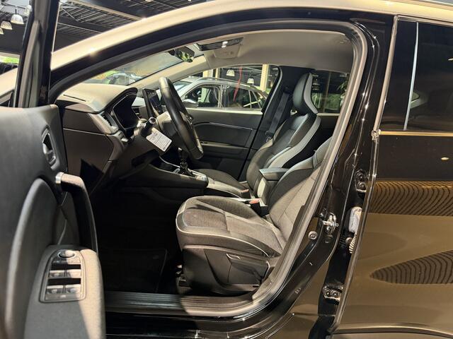 Renault CAPTUR 1.3 TCe 130 Intens CRUISE CONTROL | ELECTRONIC CLIMATE CONTROL | 17 LMG | RIJSTROOKSENSOR MET CORRECTIE | NAVI | ACHTERUITRIJCAMERA |