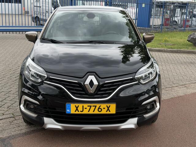 Renault CAPTUR 1.2 TCe BOSE LED AUTOMAAT PANO KEYLESS TREKHAAK NAVI PDC