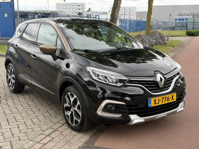 Renault CAPTUR 1.2 TCe BOSE LED AUTOMAAT PANO KEYLESS TREKHAAK NAVI PDC