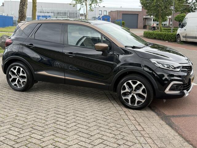 Renault CAPTUR 1.2 TCe BOSE LED AUTOMAAT PANO KEYLESS TREKHAAK NAVI PDC
