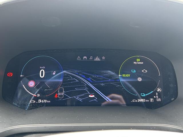 Renault CAPTUR 1.6 E-Tech Hybrid 145 Rive Gauche | Navigatie | Camera | Trekhaak | Dealer Onderhouden |