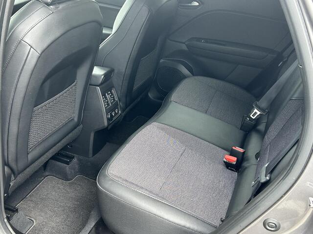 Renault CAPTUR 1.6 E-Tech Hybrid 145 Rive Gauche | Navigatie | Camera | Trekhaak | Dealer Onderhouden |