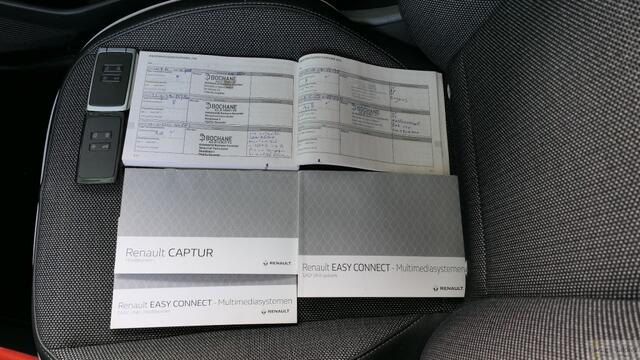 Renault CAPTUR TCe 100 Intens