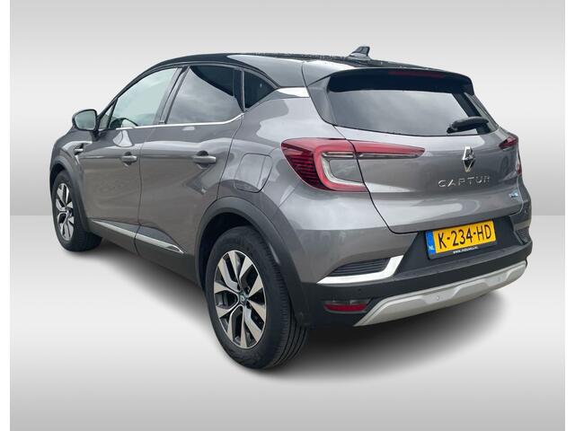 Renault CAPTUR 1.6 E-Tech Plug-in Hybrid 160 Intens / Camera / CarPlay / Keyless / 17'' / DAB / Cruise Control / Half Leder