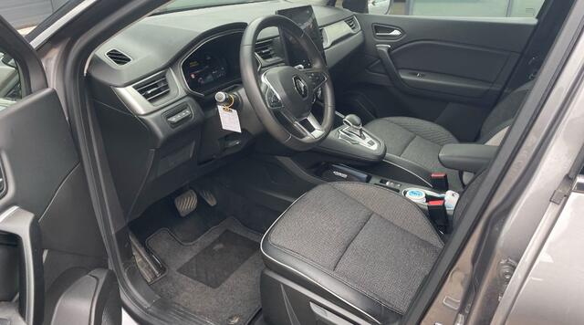 Renault CAPTUR 1.6 E-Tech Plug-in Hybrid 160 Intens / Camera / CarPlay / Keyless / 17'' / DAB / Cruise Control / Half Leder