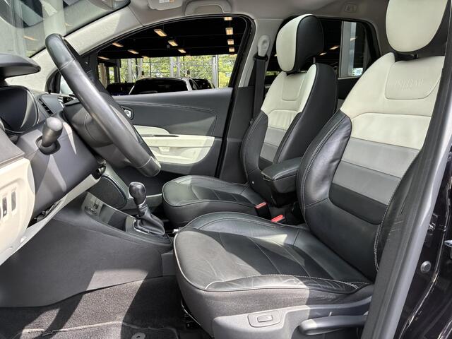 Renault CAPTUR 1.2 TCe Initiale Paris Automaat | Leder | Stoelverwarming | Panoramadak | Trekhaak